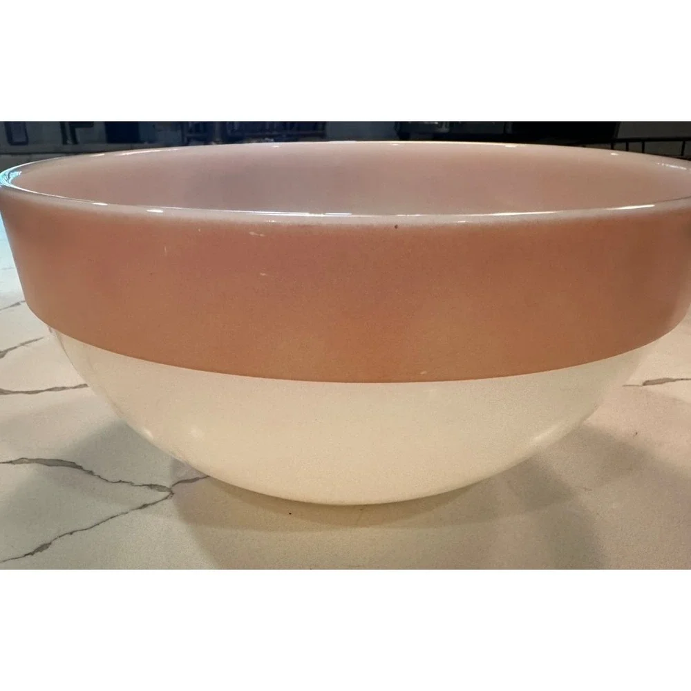 Fire-King Milk Glass Mixing Bowl Peach‎ Band Vintage Oven Ware 8.5 Inch USA
